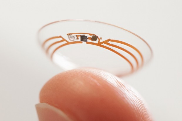 Kontaktlinse mit Sensor, Chip und Antenne zur Ermittlung und Übermittlung des Blutzuckerspiegels (Bild: Google)